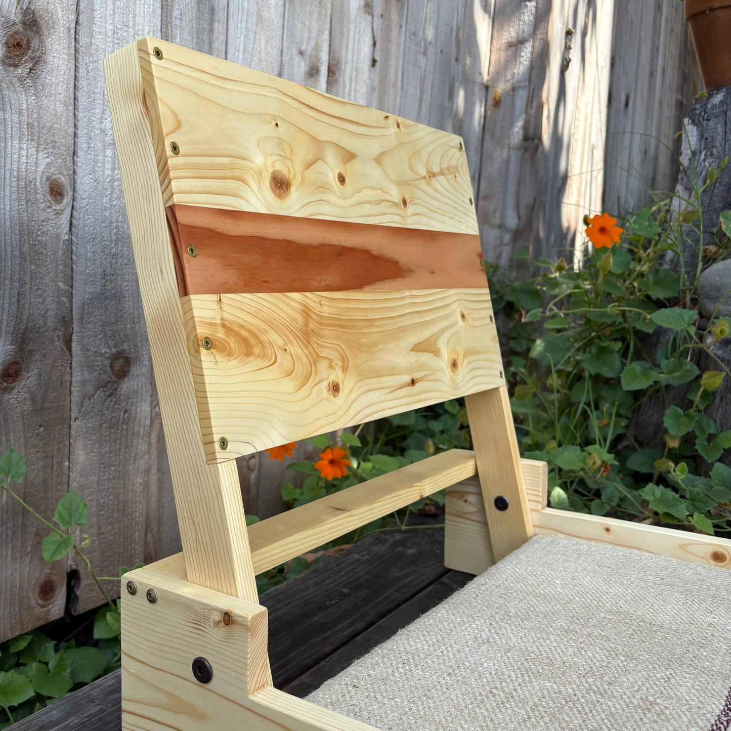 The Baywood Beach Chair - Red Stripe