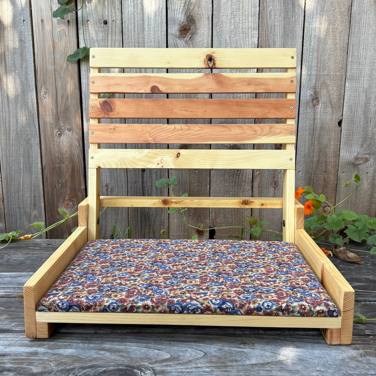 The Baywood Beach Chair - Fall Flowers